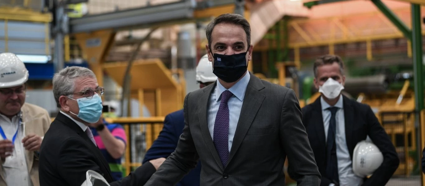 «Η κυβέρνηση Μητσοτάκη εκμεταλλεύεται τον κορωνοϊό για να περιορίσει τα δικαιώματα των πολιτών» λέει ο βελγικός τύπος